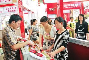 双汇员工爆料最新消息,揭秘肉类加工内幕，食品安全问题引关注！”