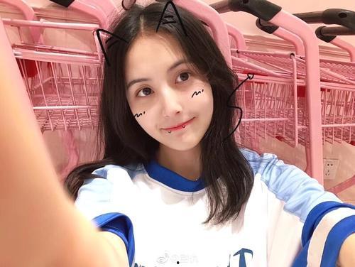 王思聪女生爆料视频大全,揭秘娱乐圈背后的真相 第2张 王思聪女生爆料视频大全,揭秘娱乐圈背后的真相 第2张