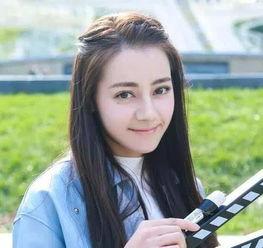 精致女星新爆料视频大全,揭秘娱乐圈幕后故事  第2张 精致女星新爆料视频大全,揭秘娱乐圈幕后故事  第2张