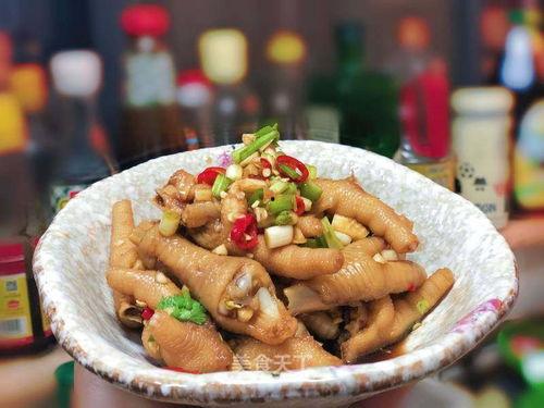 酸辣鸡爪爆料视频,揭秘网红美食背后的制作过程与风味之谜  第2张 酸辣鸡爪爆料视频,揭秘网红美食背后的制作过程与风味之谜  第2张