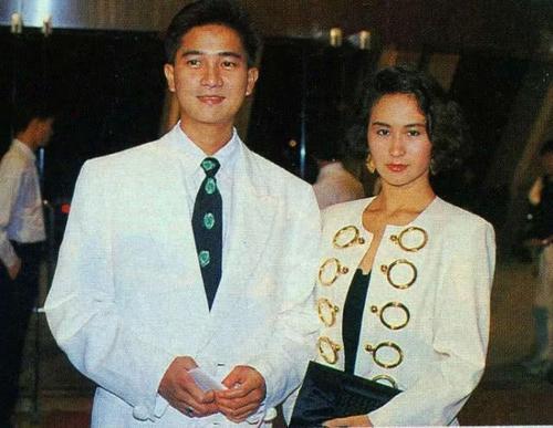 天涯爆料陈百强何超琼视频,揭秘娱乐圈不为人知的秘密  第2张 天涯爆料陈百强何超琼视频,揭秘娱乐圈不为人知的秘密  第2张