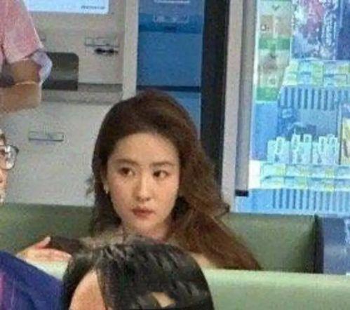 刘亦菲爆料最新消息路透,揭秘她的私生活与影视事业新动向  第2张 刘亦菲爆料最新消息路透,揭秘她的私生活与影视事业新动向  第2张