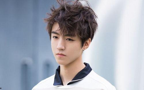 娱乐爆料晏紫东视频播放,娱乐爆料引网友热议  第2张